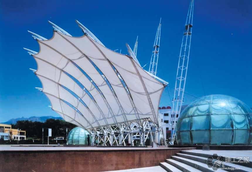 讷河车棚膜结构网架